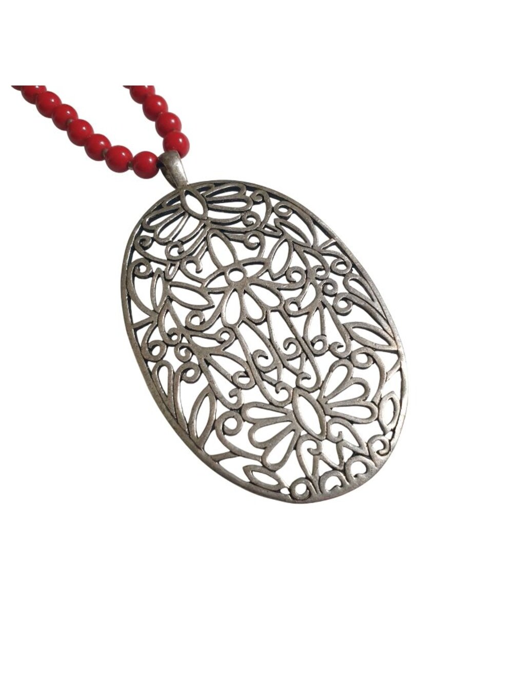 Red Beaded Oval Pendant Necklace Filigree Metal Design 16 To 18 Inches Chain